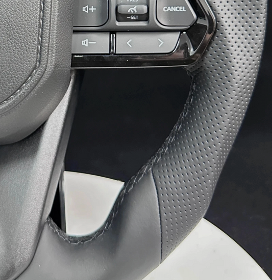 TOYOTA LANDCRUISER 70 SERIES STEERING WHEEL UPGRADE