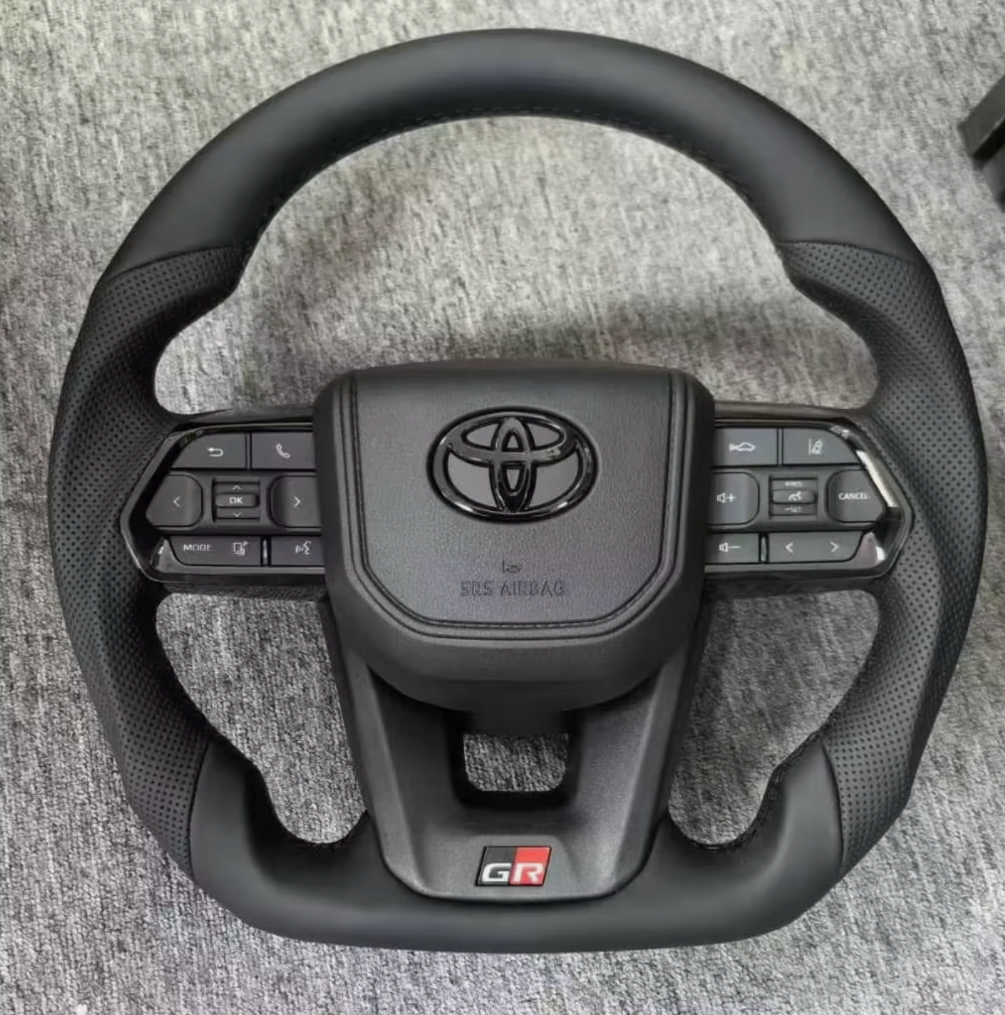TOYOTA LANDCRUISER 70 SERIES STEERING WHEEL UPGRADE