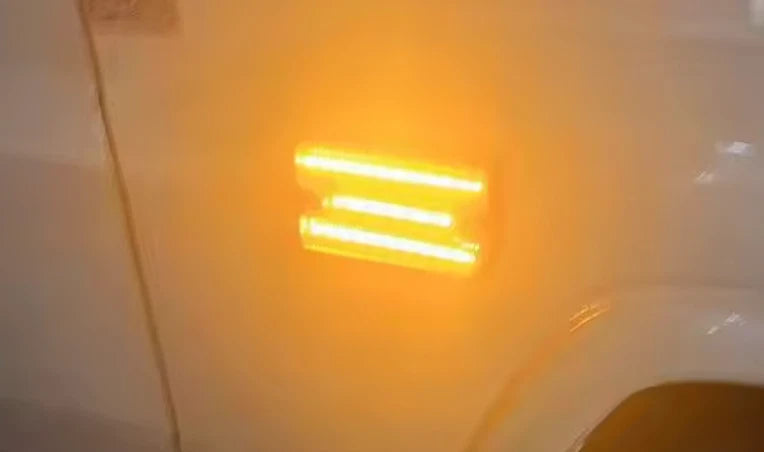 Sequential LED Side Marker Turn Signal Light For Toyota Land Cruiser LC70 series
