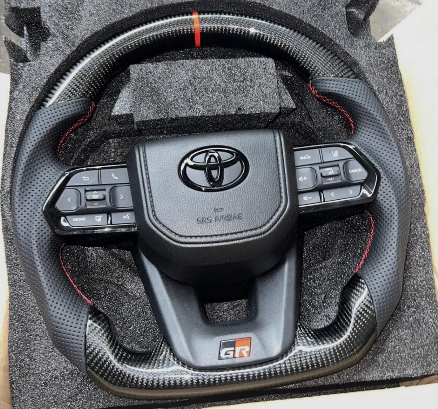 GR Carbon Leather Steering Wheel for Toyota 79 Series 2007–2025 with clockspring