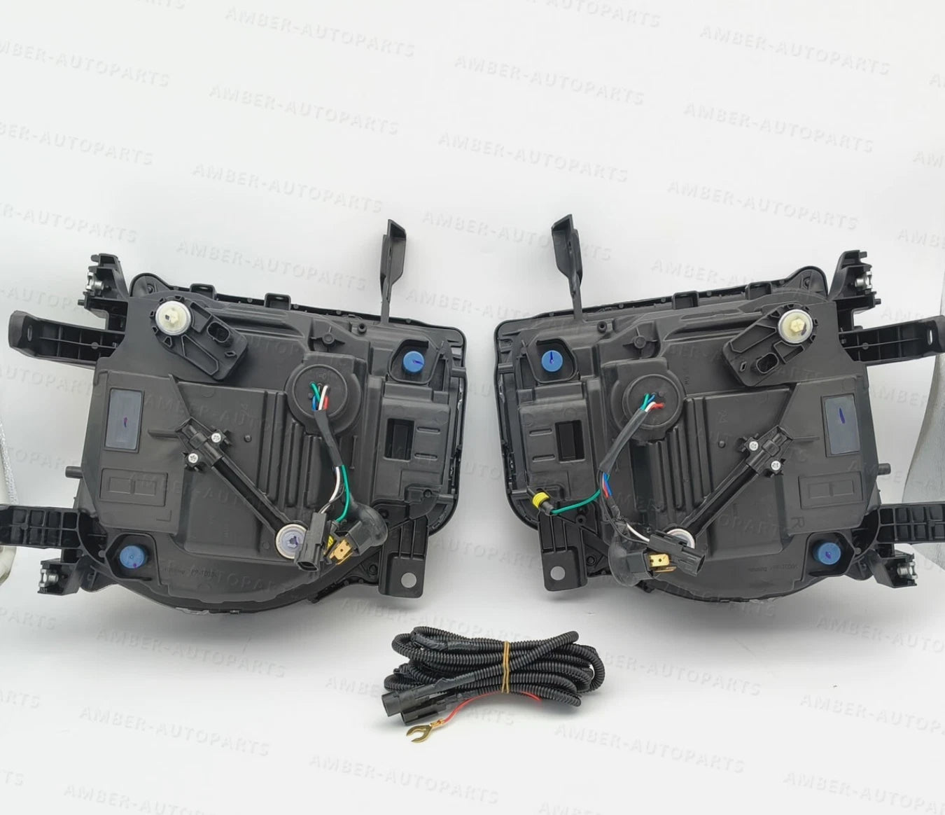 Pair LED Headlights for Toyota Land Cruiser 70 Series LC70/ LC76/LC79 LH+RH